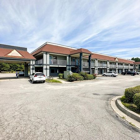 Executive Inn Ridgeway I-77 エクステリア 写真