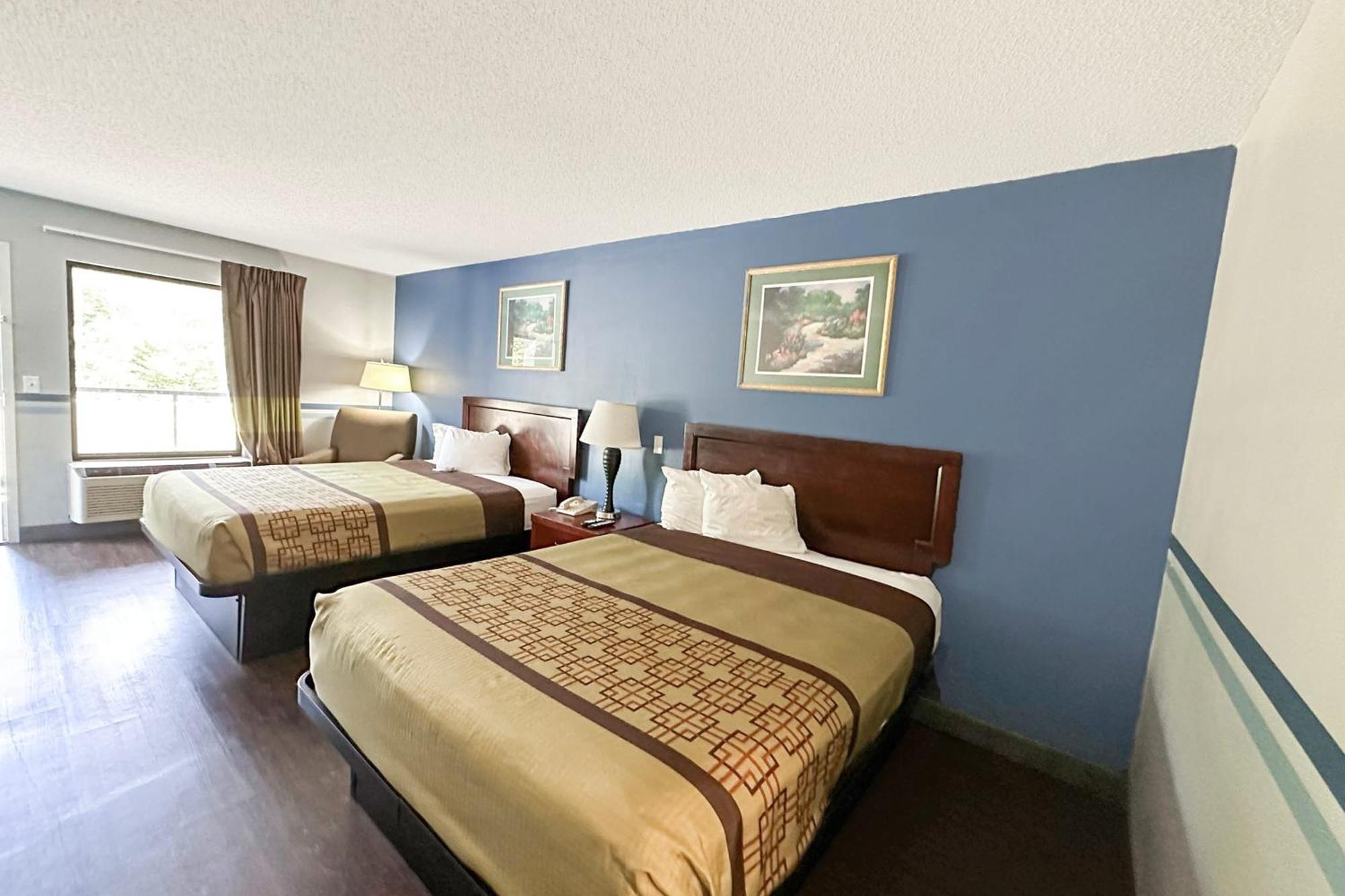Executive Inn Ridgeway I-77 エクステリア 写真