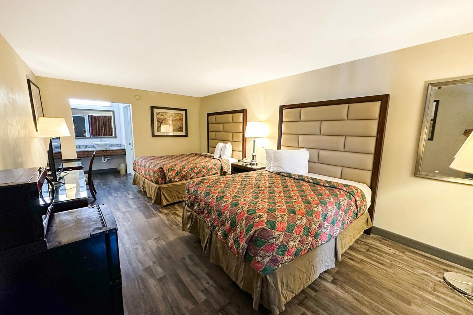 Executive Inn Ridgeway I-77 エクステリア 写真